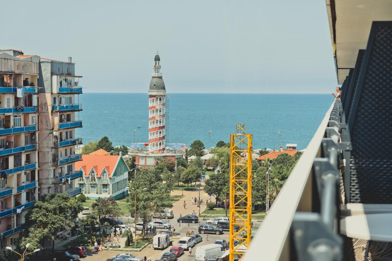 Orbi City Aparthotel Batoumi Extérieur photo