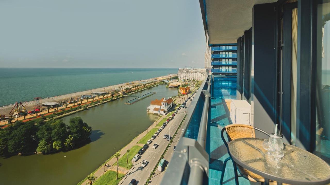 Orbi City Aparthotel Batoumi Extérieur photo