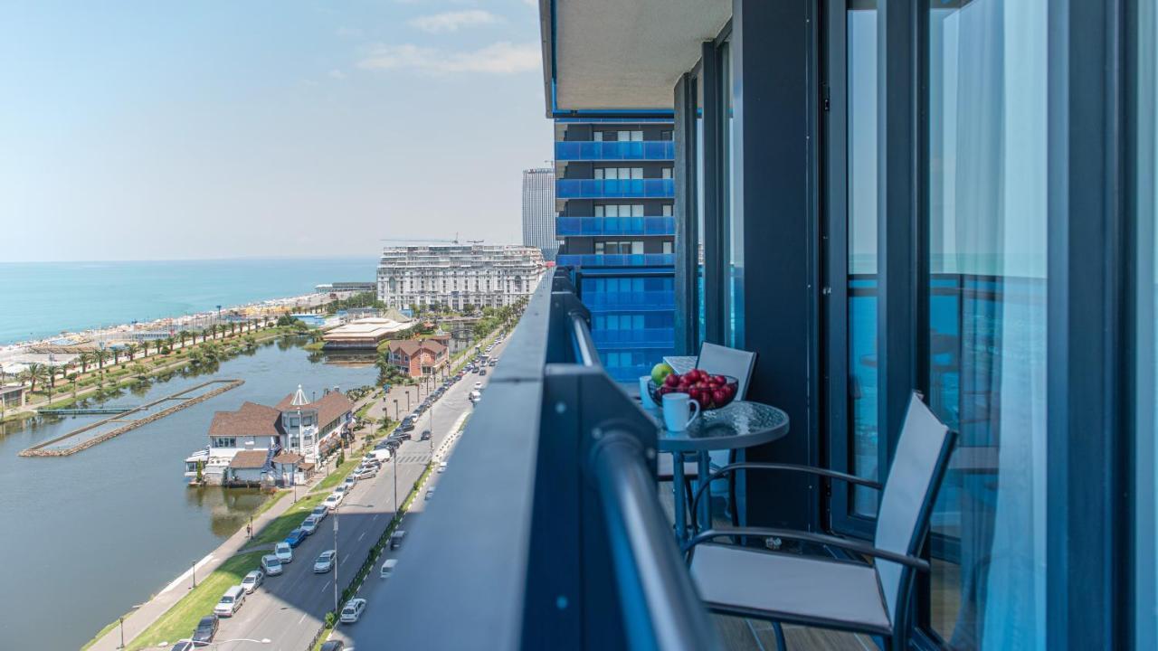 Orbi City Aparthotel Batoumi Extérieur photo