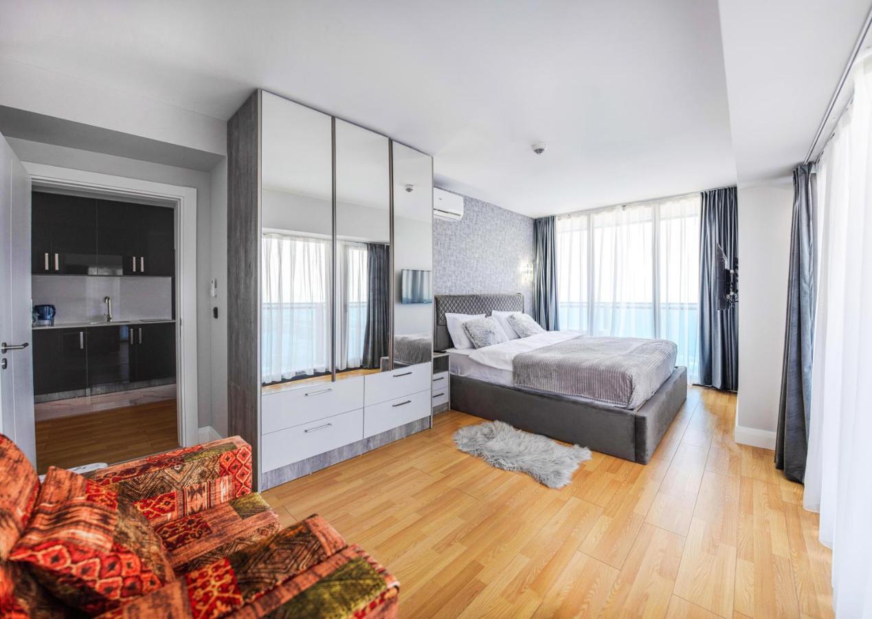Orbi City Aparthotel Batoumi Extérieur photo