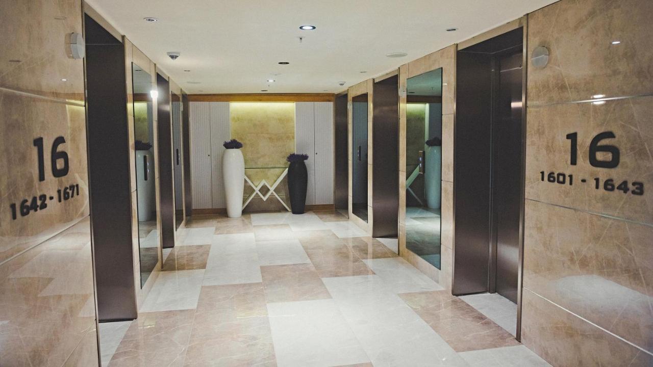 Orbi City Aparthotel Batoumi Extérieur photo